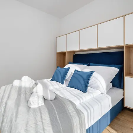 Indigo By Solarento * Breslau